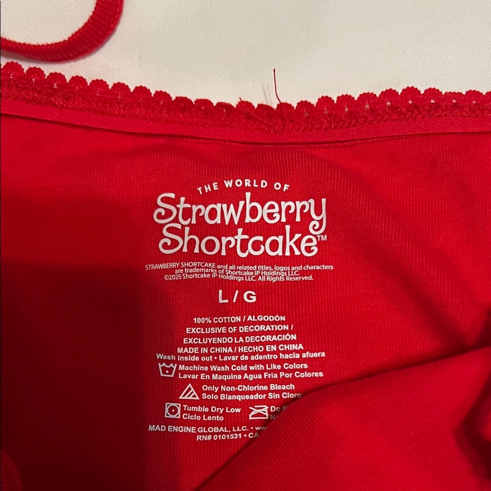 Size Large Strawberry Shortcake Pajama short and cami Set NWT - Picture 2 of 4